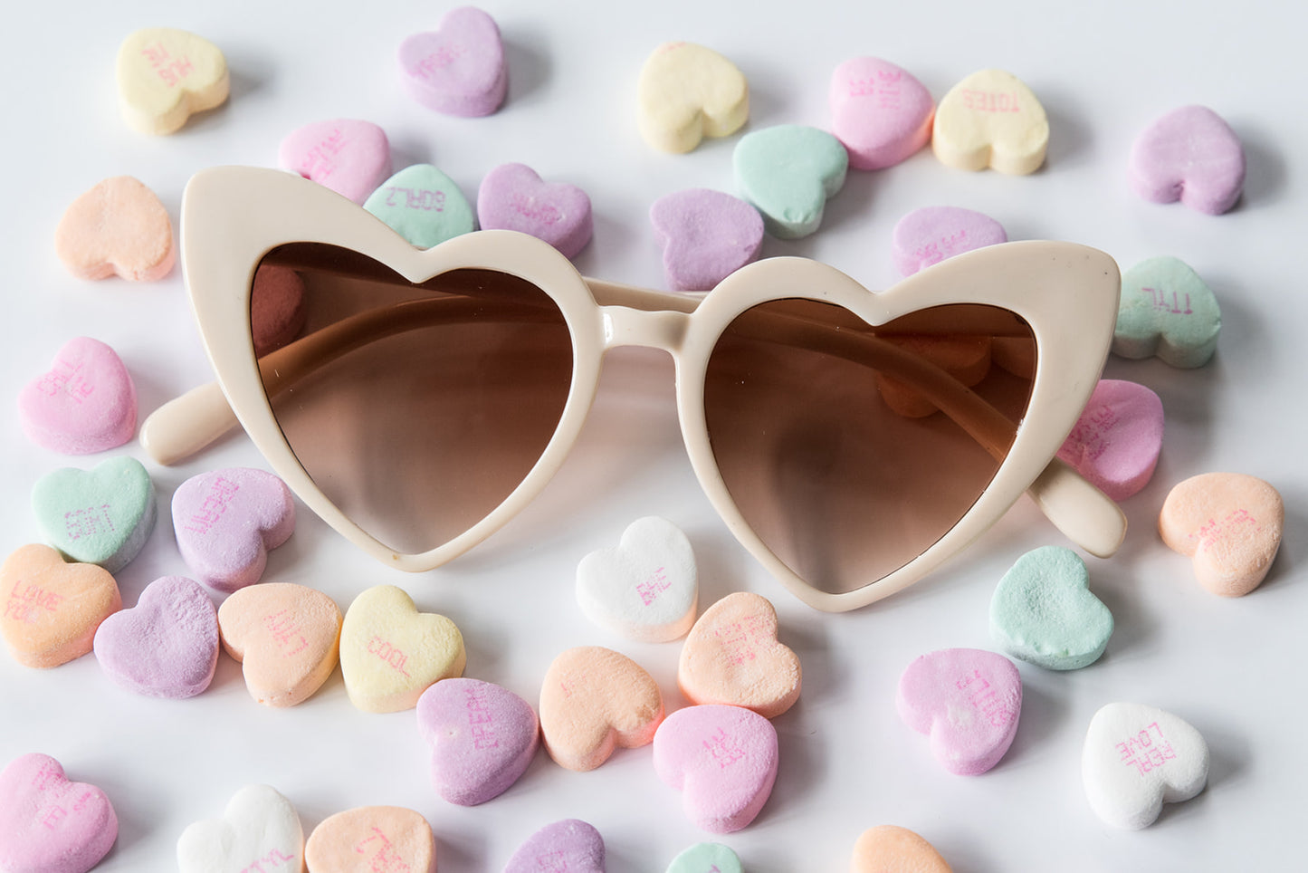 Toddler & Kid Valentines Day Heart Sunglasses - Cream