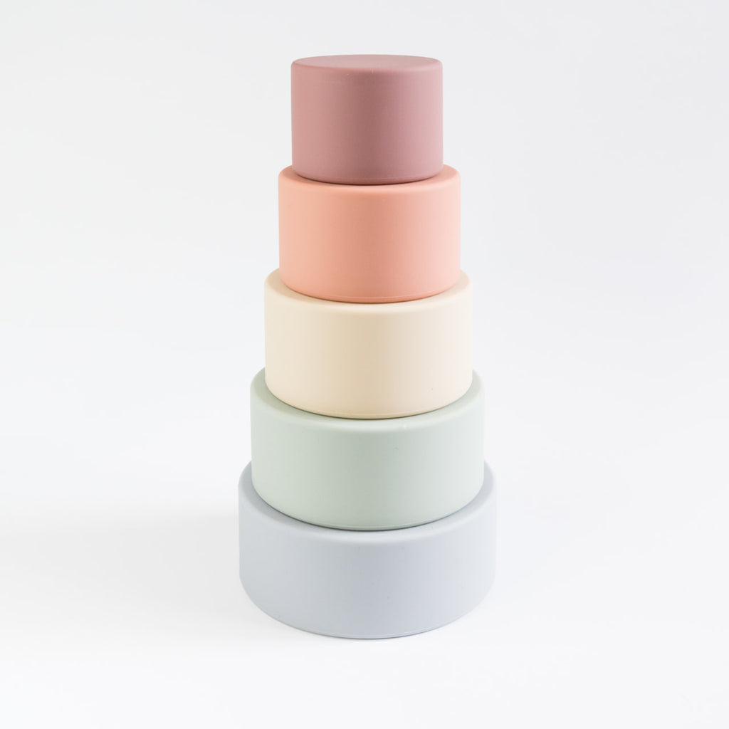 Rainbow stacking cups